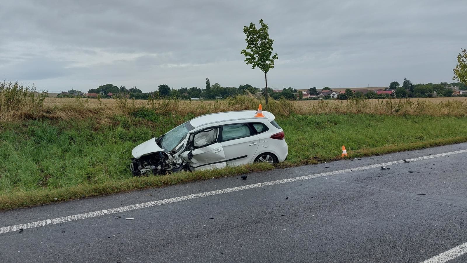 Tragická nehoda: Auto ostalo