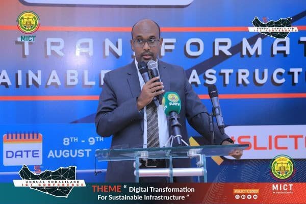 Somálsky minister informácií a komunikačných technológií Abdiweli Abdillahi Soufi