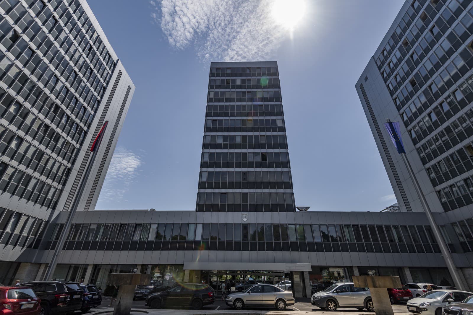 Ministerstvo práce, sociálnych vecí a rodiny.