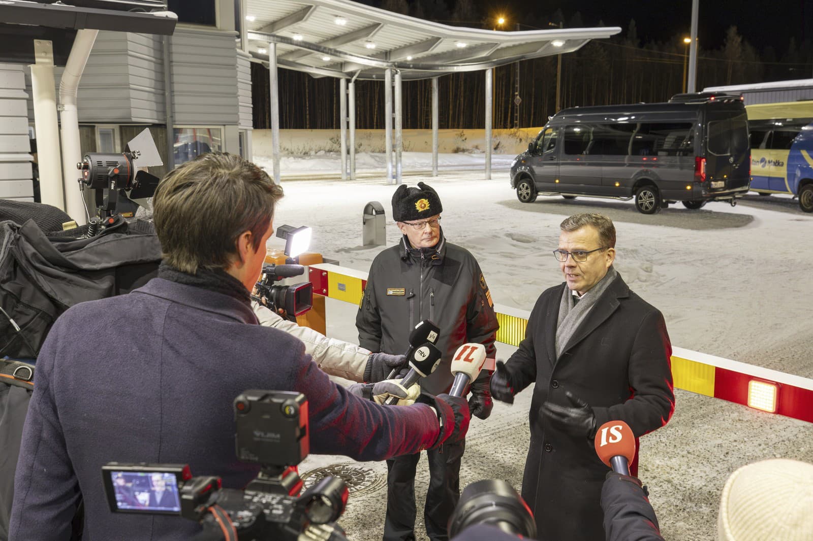 Fínsky premiér Petteri Orpo navštívil hraničný priechod s Ruskom