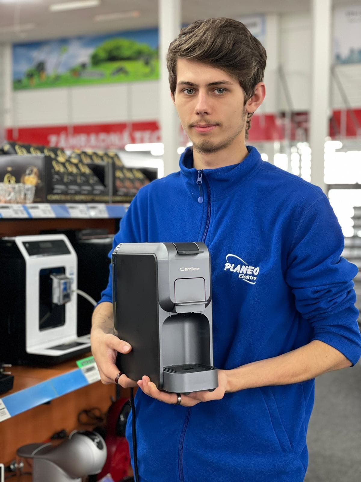 „O kávovar Catler Porto je mimoriadny záujem,“ hovorí Sebastian Mikula. 