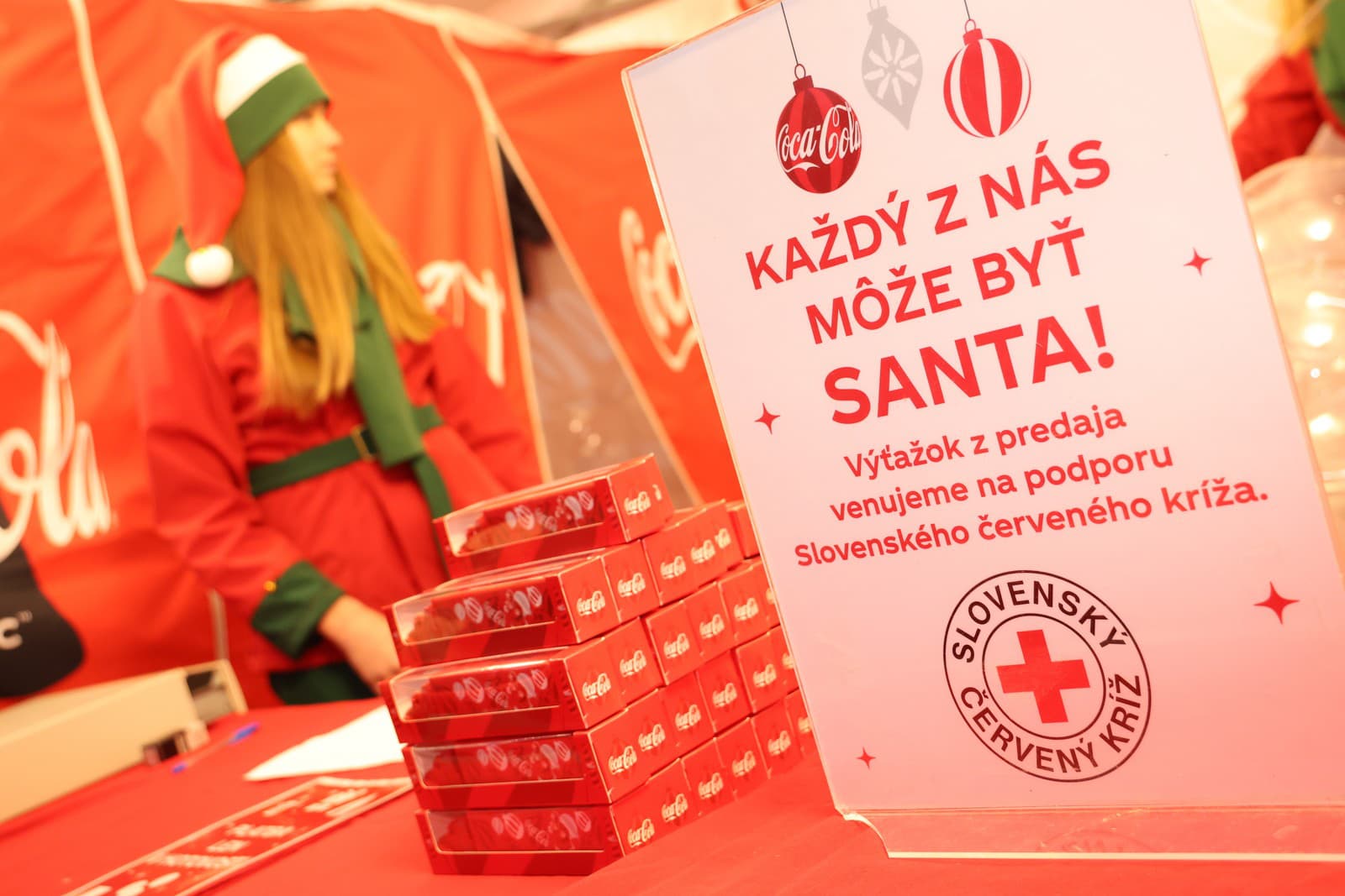 Coca-Cola pomáha Slovenskému Červenému krížu.