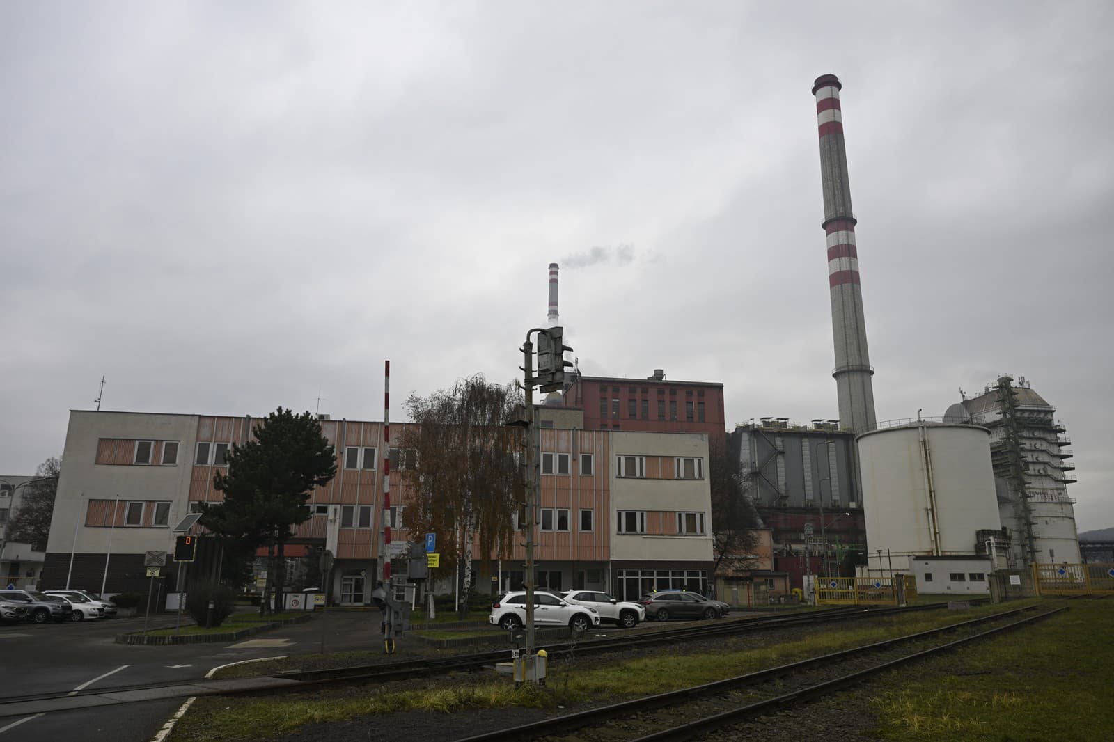 V Elektrárni v Novákoch v stredu odstavili poslednú turbínu.