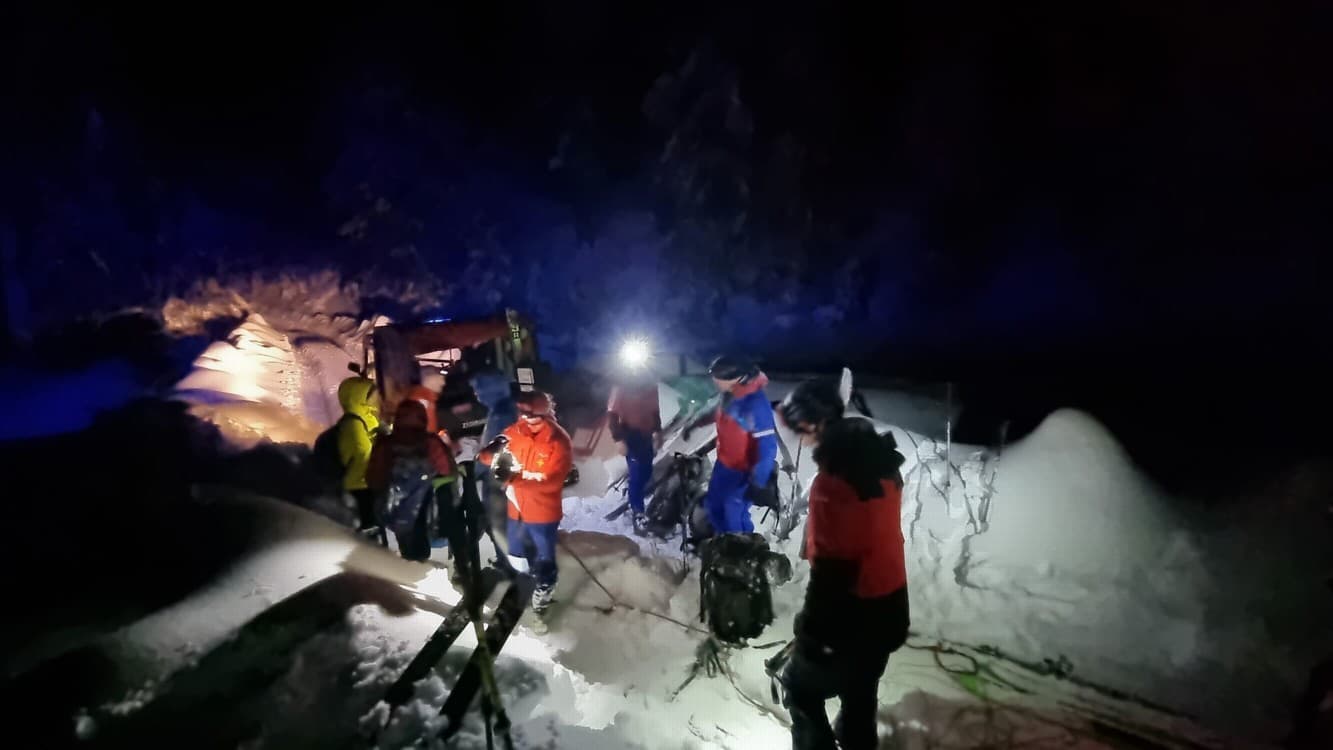 Horskí záchranári pomáhali na Babej hore uviaznutým poľským turistom