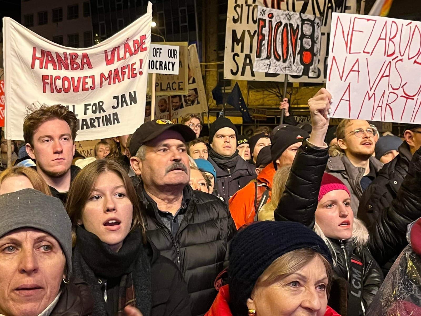 Protivládny protest v Bratislave