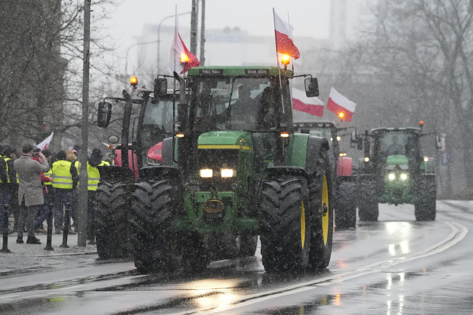 Poľskí farmári protestujú v poľskom meste Poznaň