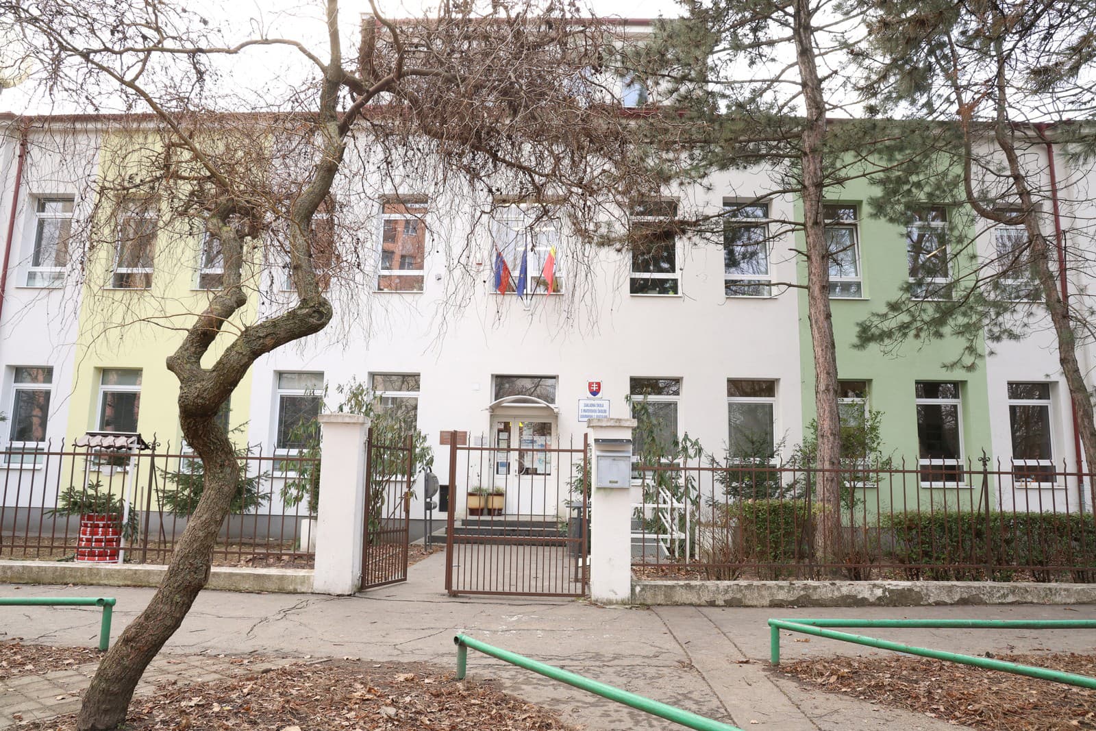 Základnú školu na Odborárskej 2 v Bratislave navštevuje najviac vietnamských žiakov v Bratislavskom kraji.