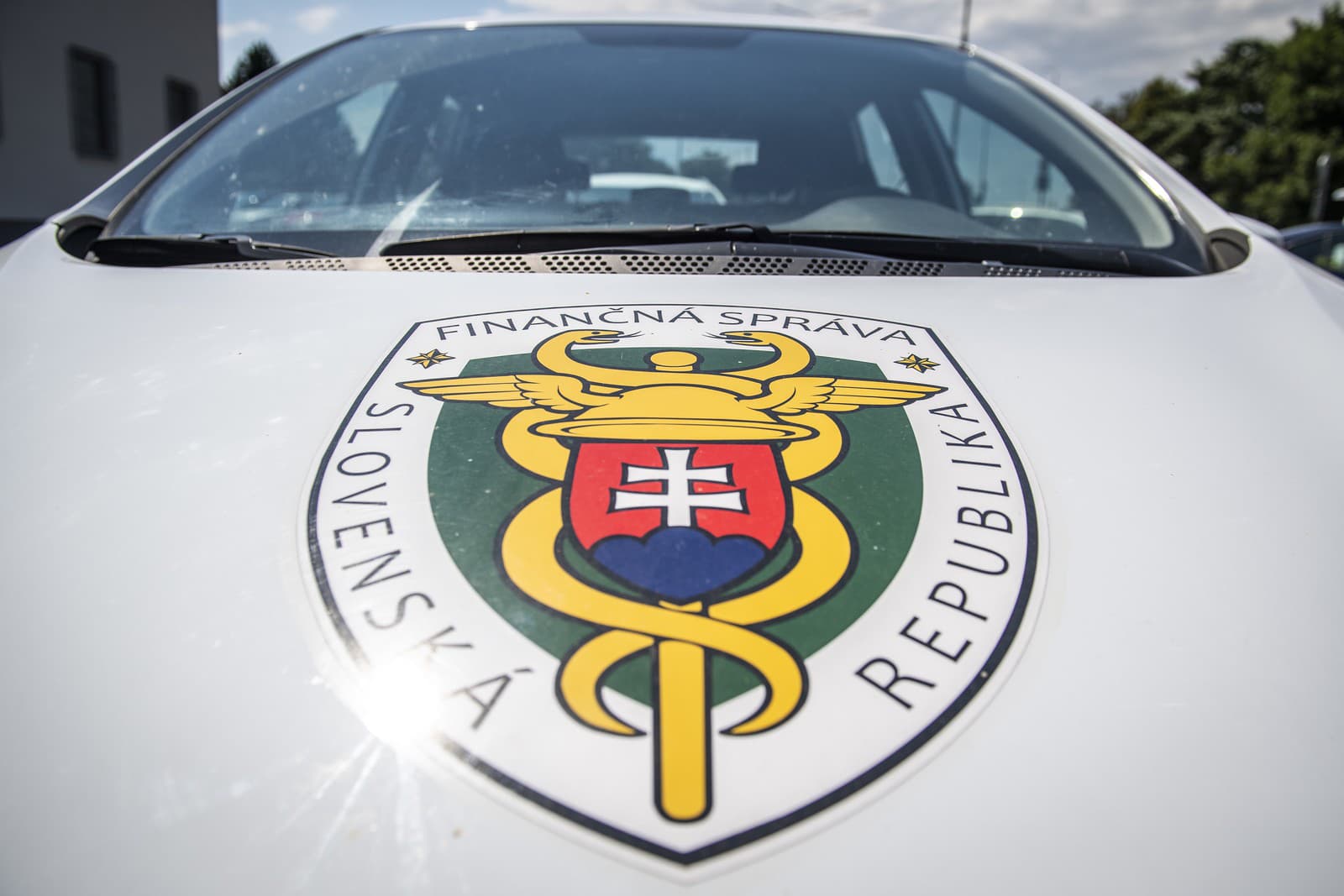 ŠKANDÁL na colnej správe: