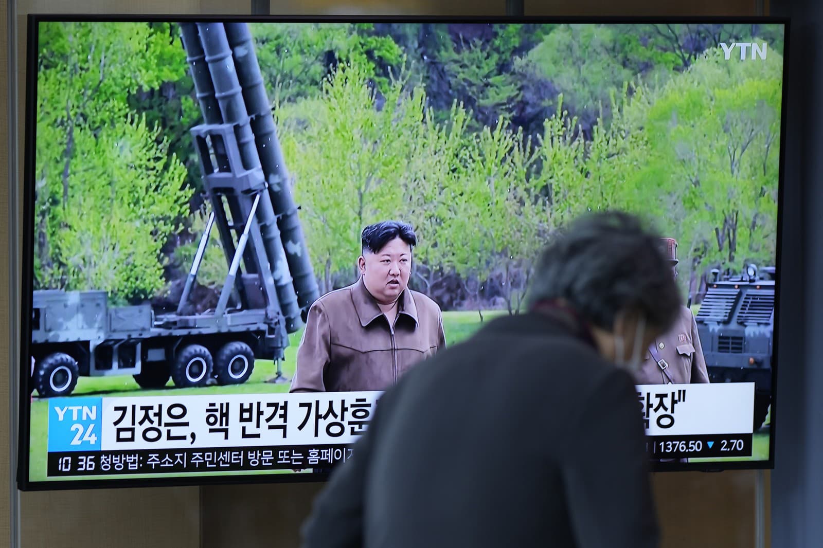 Kim Čong-un dohliadal na cvičenie simulujúce jadrový protiútok