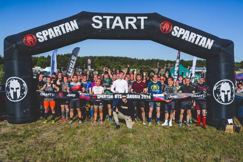 Špeciálny Spartan Race prišiel na Slovensko. Preteky Honor mal česť