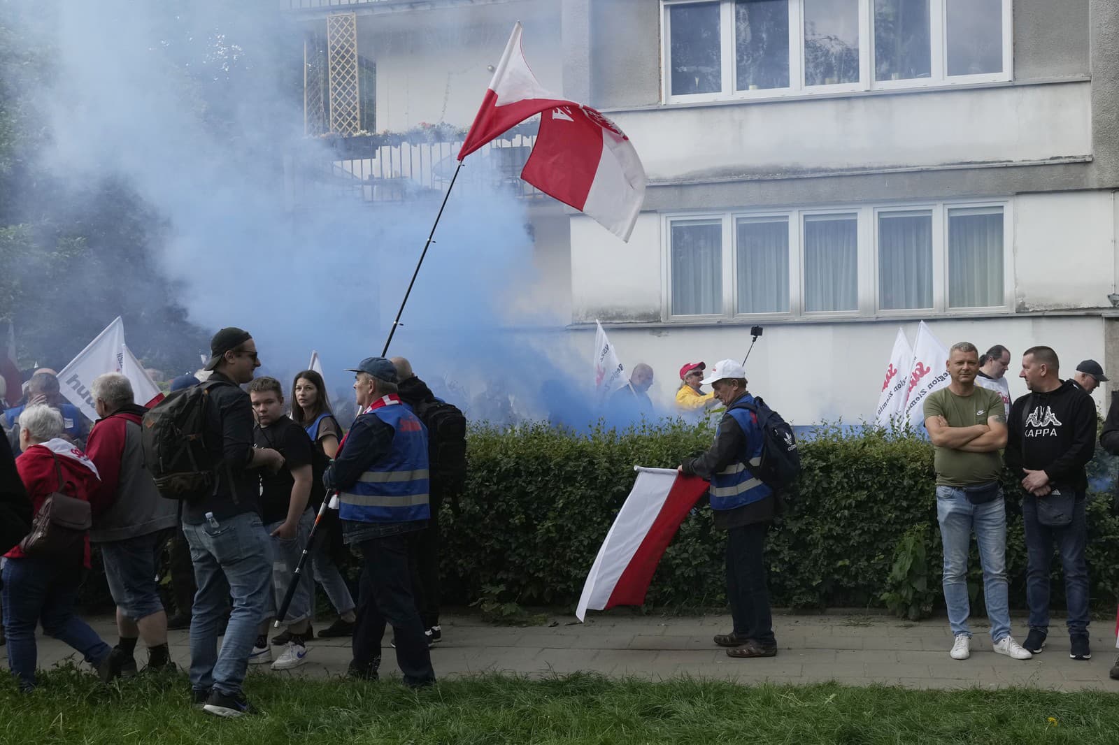 Poľskí farmári a opozícia