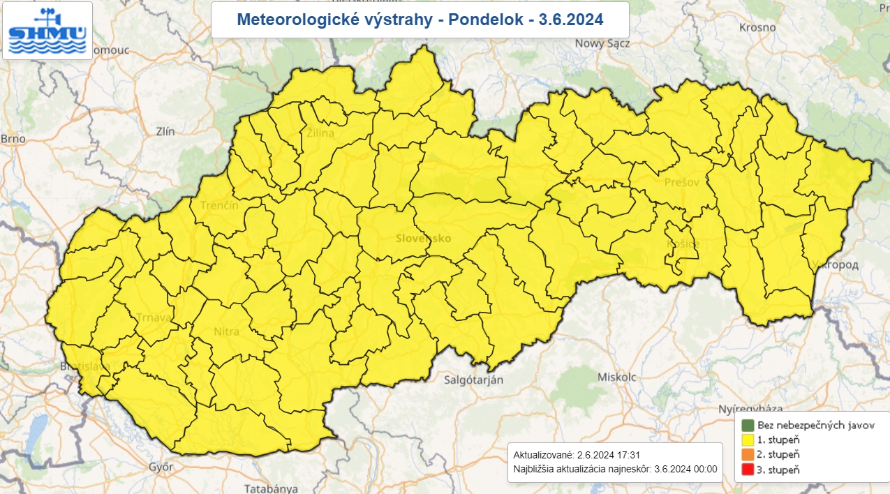 Búrky neutíchnu ani v