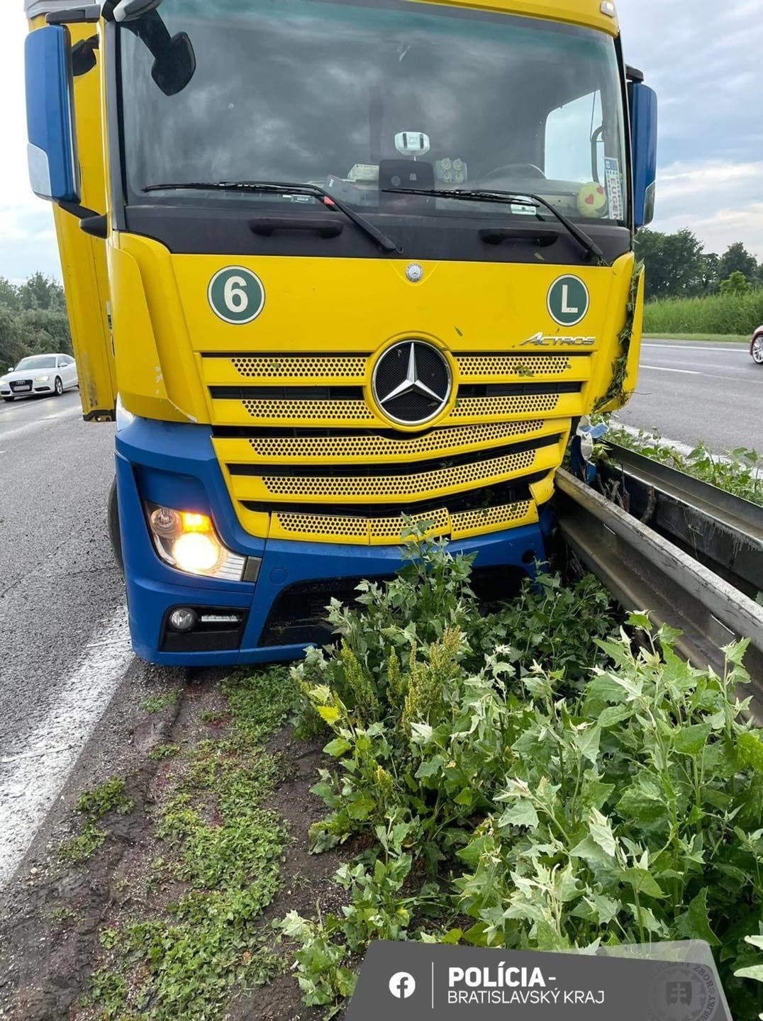 Vodiči, pozor! Dopravná nehoda