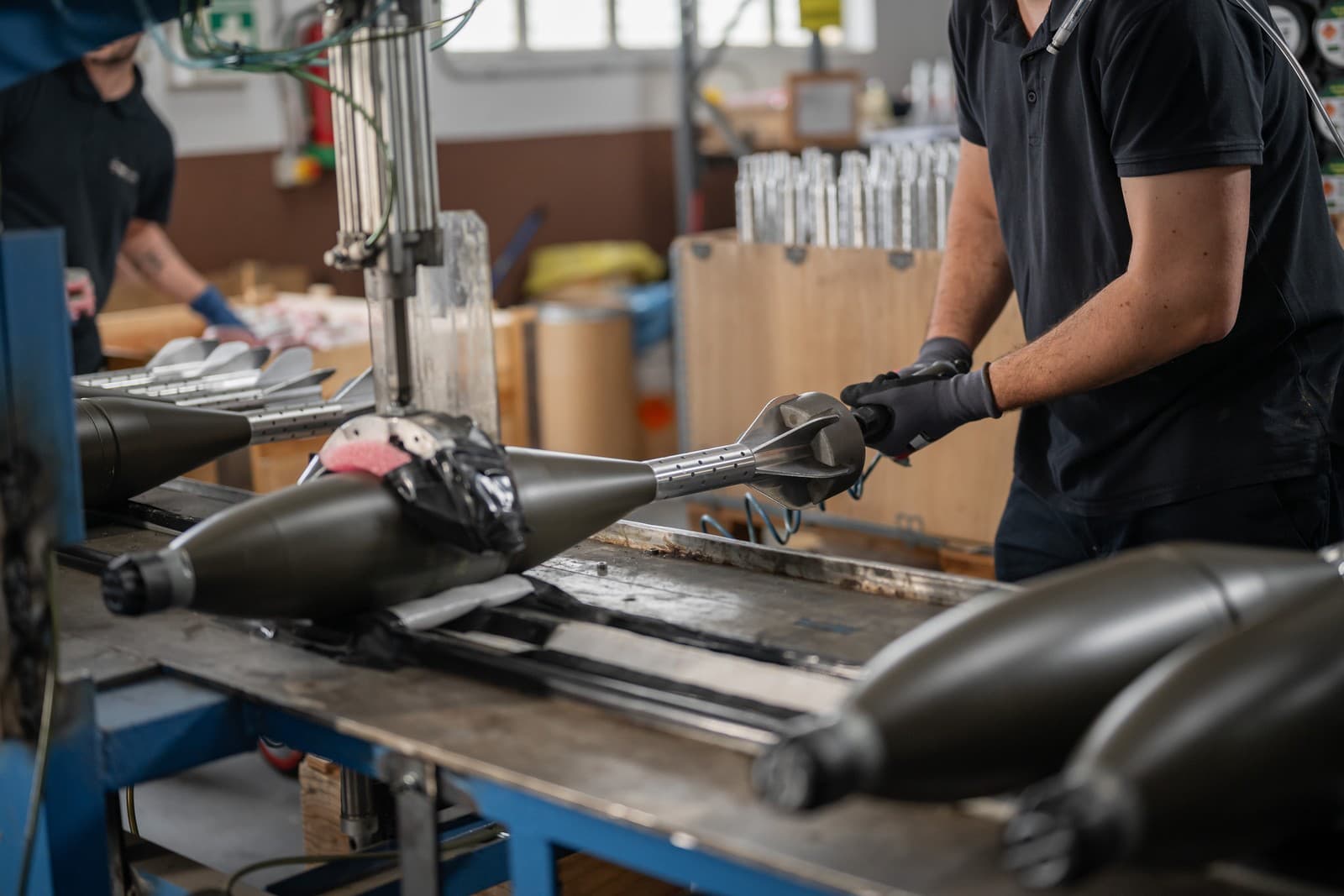 EXKLUZÍVNE zábery unikátnej fabriky