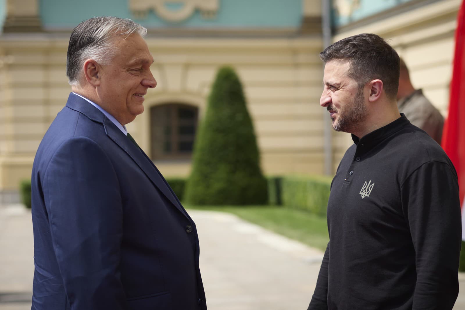 Orbán pricestoval do Kyjeva na svoju prvú návštevu