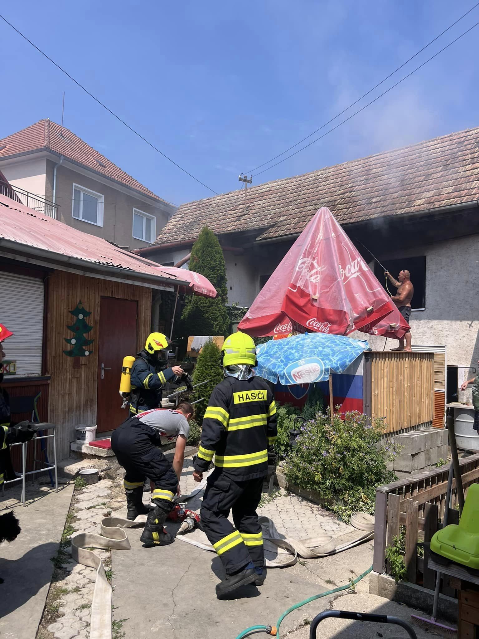 Požiar rodinného domu v Chtelnici