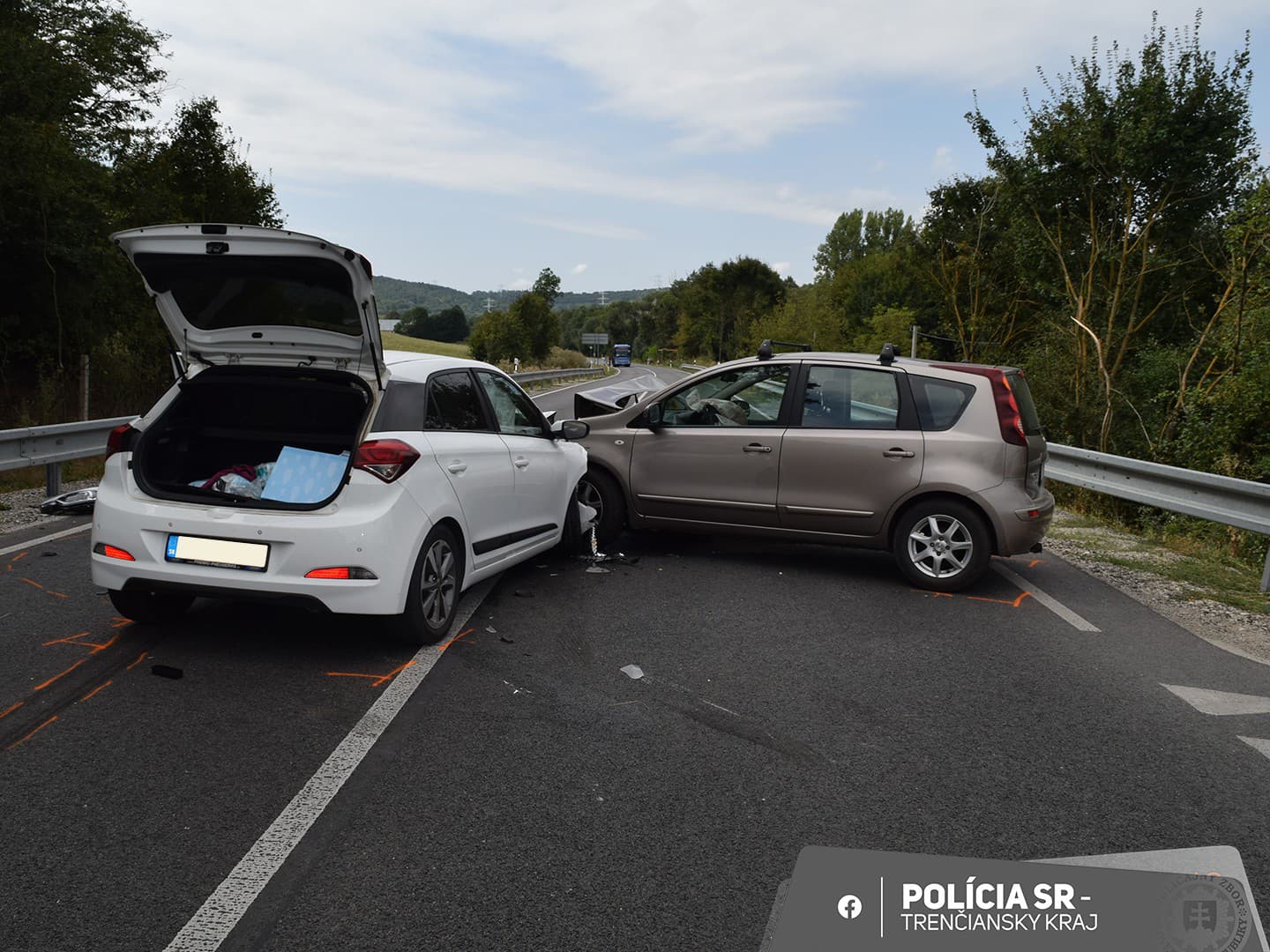 Dopravná nehoda v Bzinciach pod Javorinou