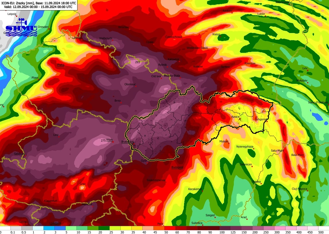 Predpoveď úhrnov zrážok modelu ALADIN s vysokým horizontálnym rozlíšením (2 km) pre obdobie 12.9 - 15.9.2024 a nemeckého modelu ICON 