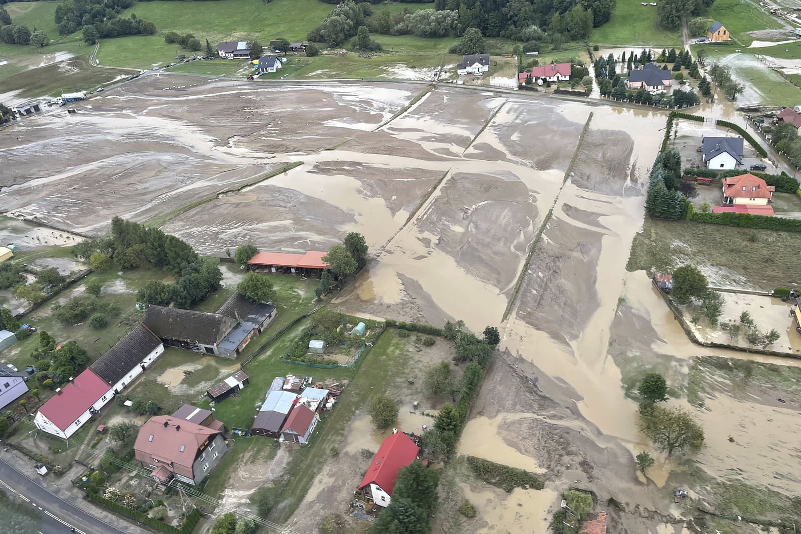 Zaplavená oblasť v meste Nysa na juhozápade Poľska.