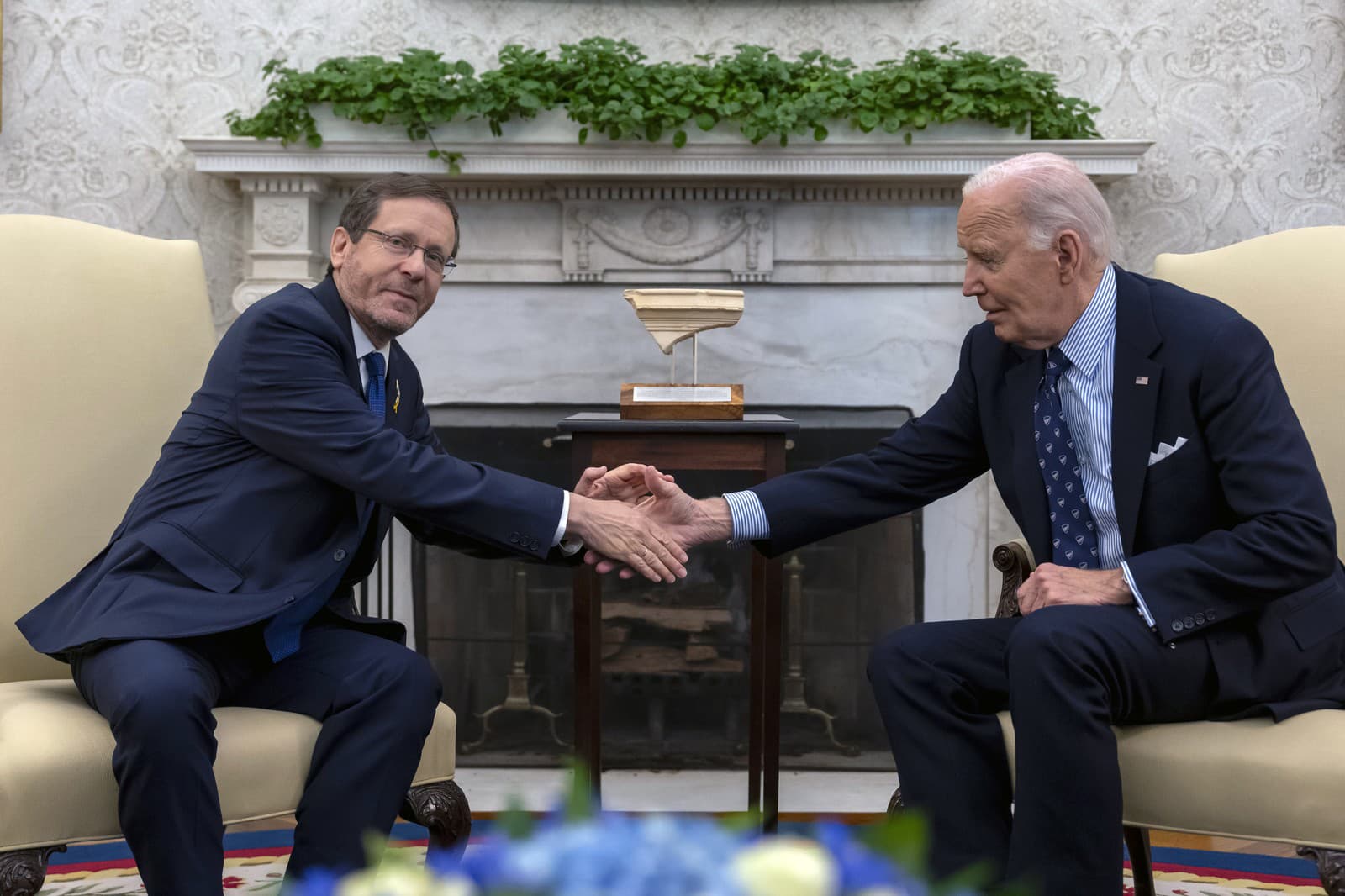 Izraelský prezident Isaac Herzog a americký prezident Joe Biden.