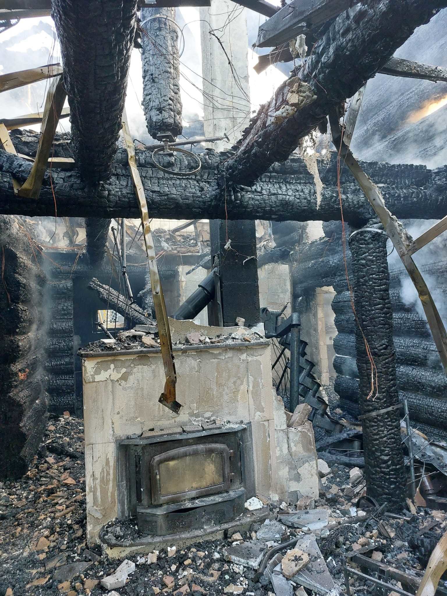 Požiar zrubového domu v obci Budmerice