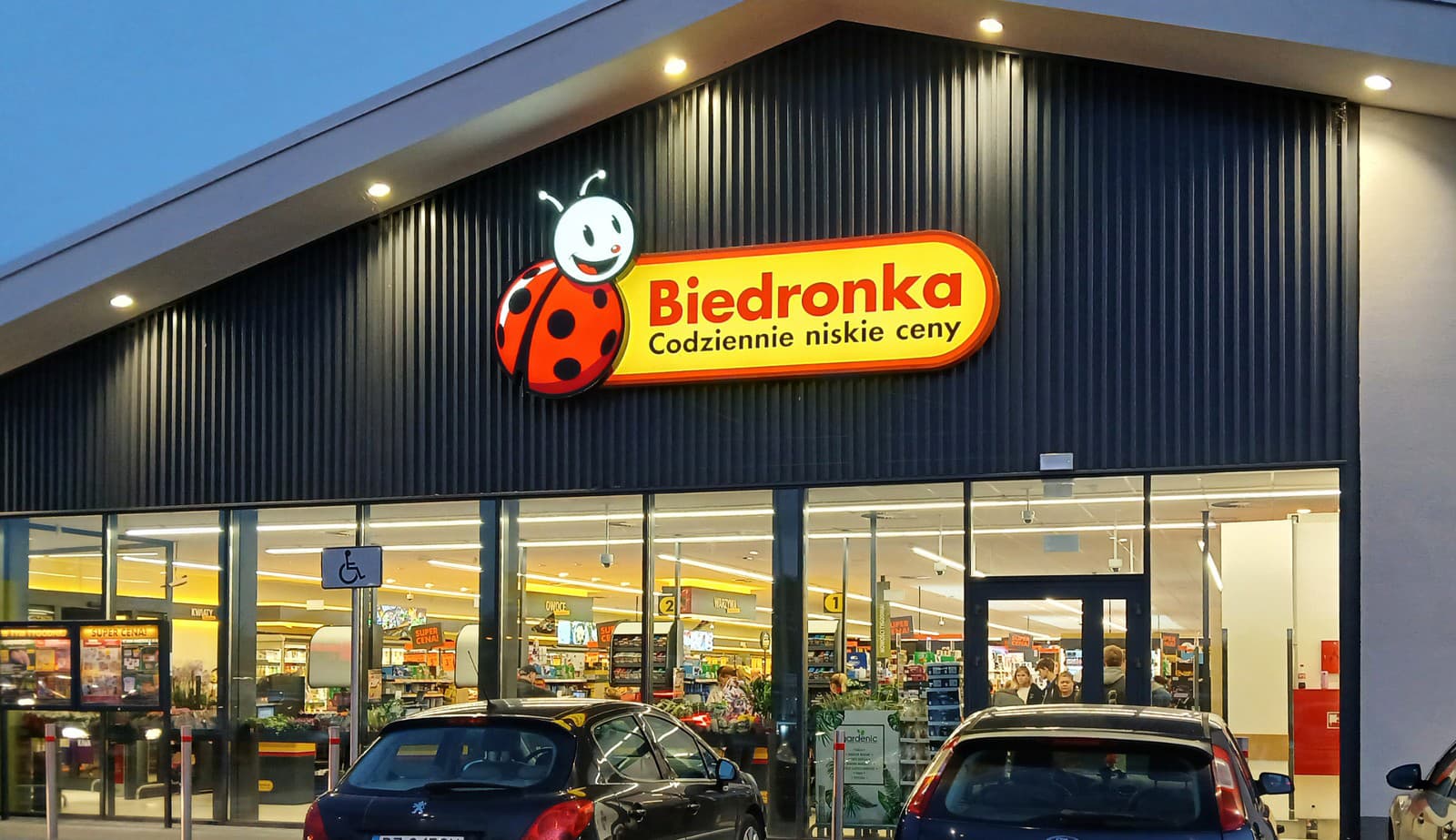 Biedronka čelí ŠKANDÁLU! Zákazníci
