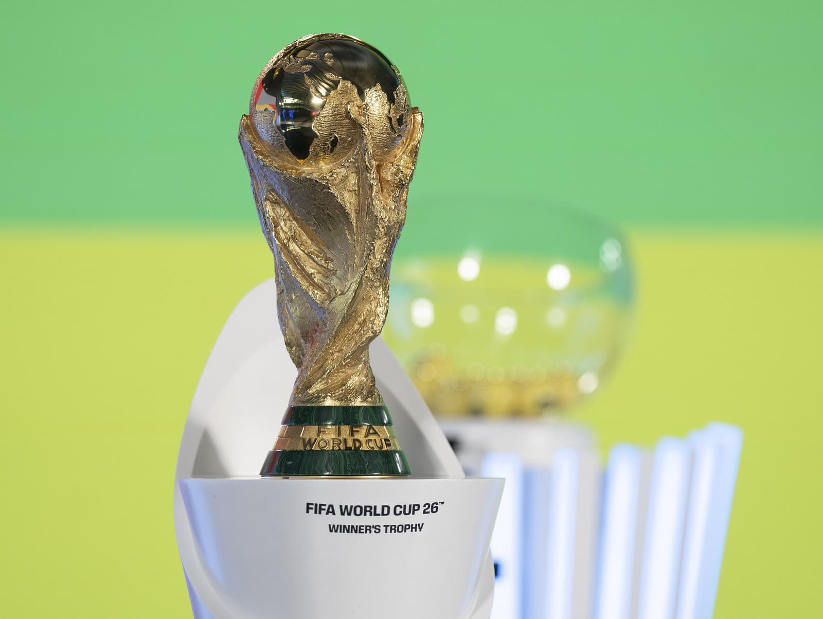 Voľby, športové sviatky aj