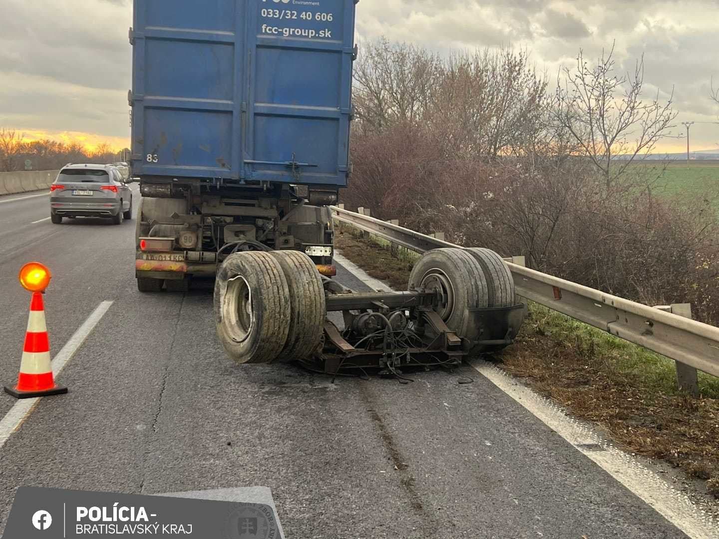 Hrozivo vyzerajúca nehoda na