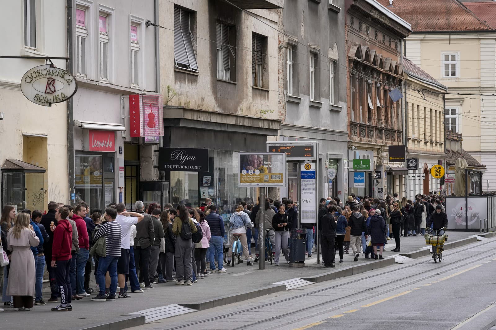 Chorvátsko volí prezidenta: Milanovič