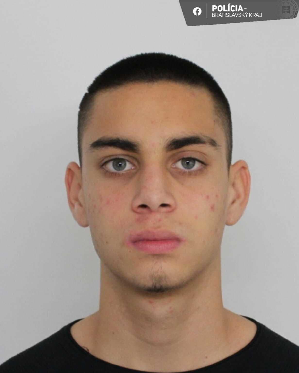 Polícia pátra po 17-ročnom Jakubovi Erikovi Kremskom