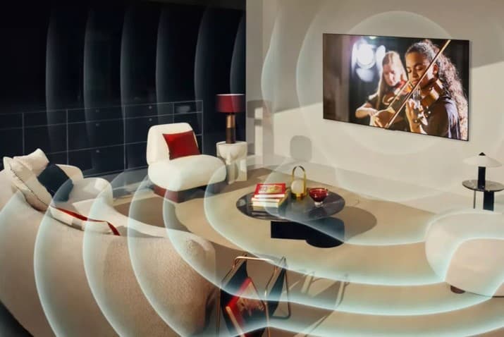 Akustický systém AI  modelu OLED83C44LA zistí rozloženie miestnosti a miesto, kde sedíte, a vytvorí okolo vás zvukovú kupolu.