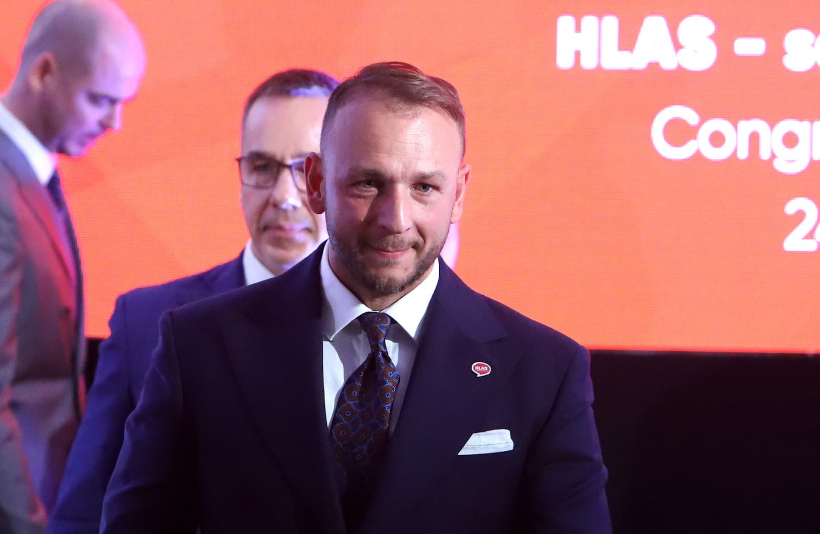 Matúš Šutaj Eštok počas mediálneho vyhlásenia po pracovnom kongrese strany HLAS-SD.