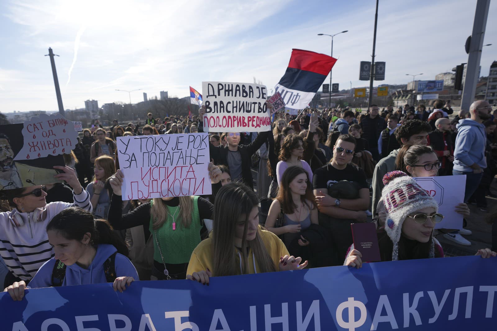 Študentmi inicované demonštrácie v Srbsku.
