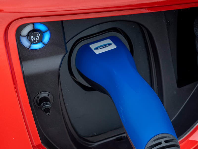 Cenová revolúcia: Skvelé plug-in