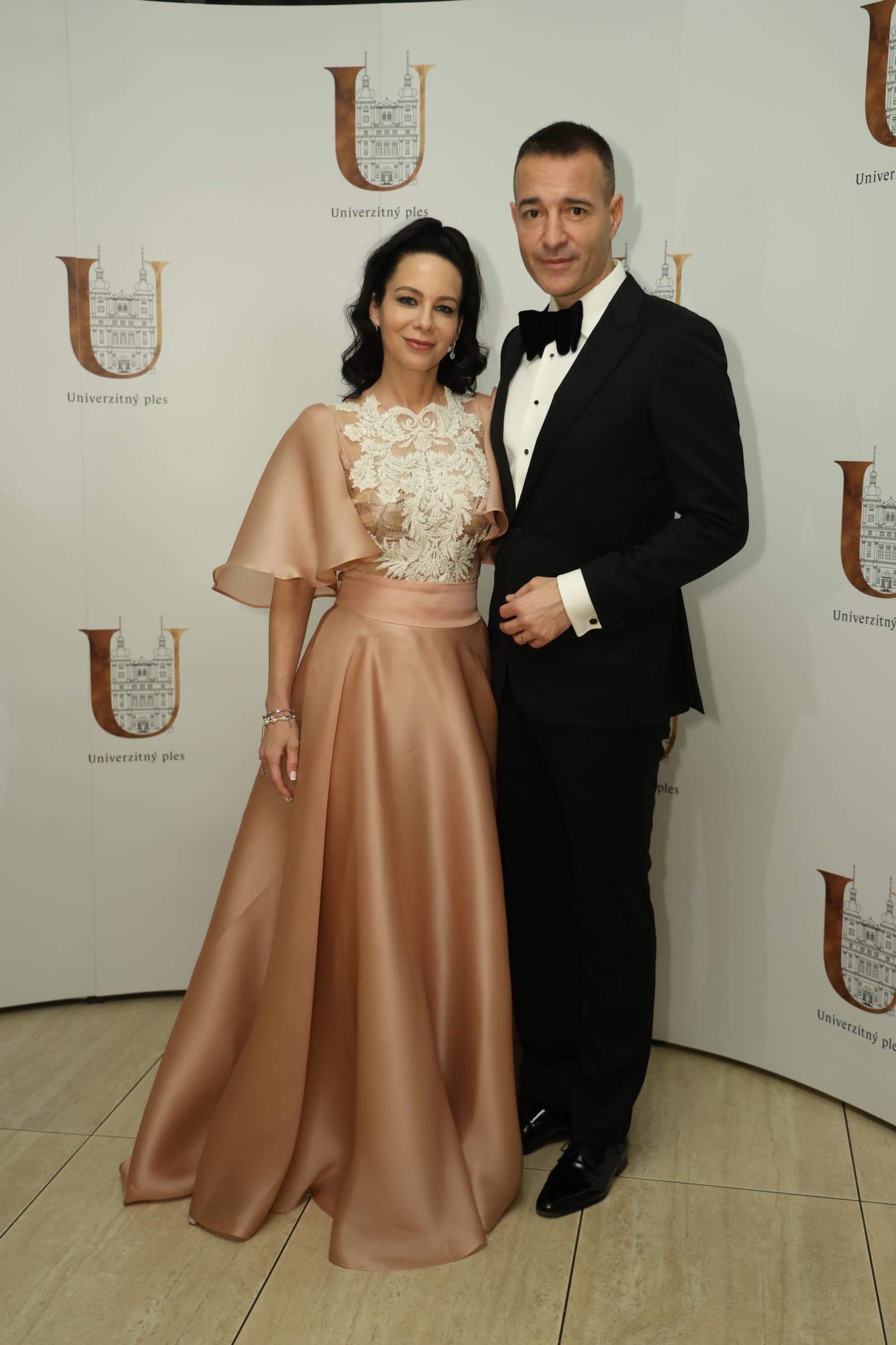 2. univerzitný ples v Trnave. Na snímke minister Tomáš Drucker s manželkou