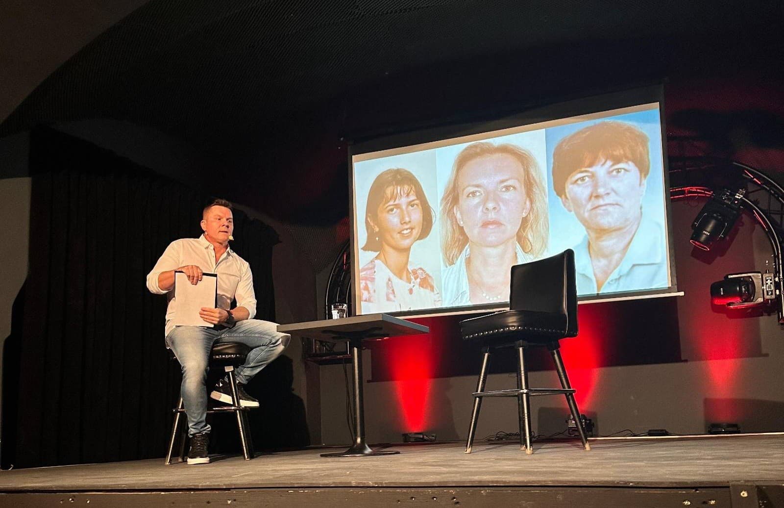 IVAN MEGO LIVE: Odhalenie