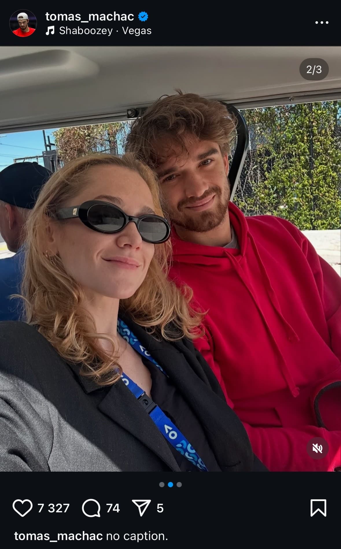 Tomáš a Emma už svoju lásku neskrývajú.