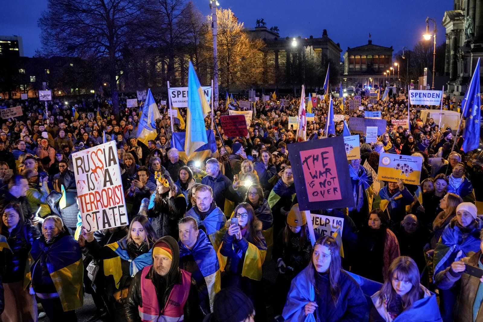 V Nemecku protestovali pri príležitosti 3. výročia vojny na Ukrajine