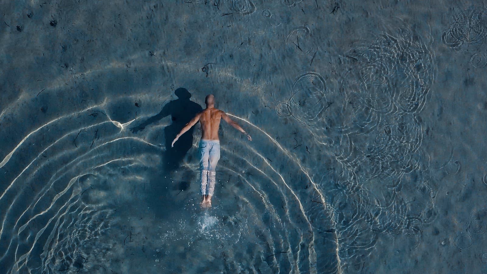 PREMIÉRA: Robo Opatovský odpálil