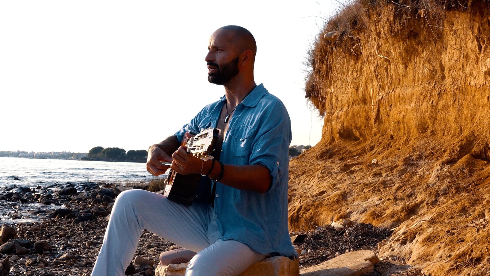 PREMIÉRA: Robo Opatovský odpálil