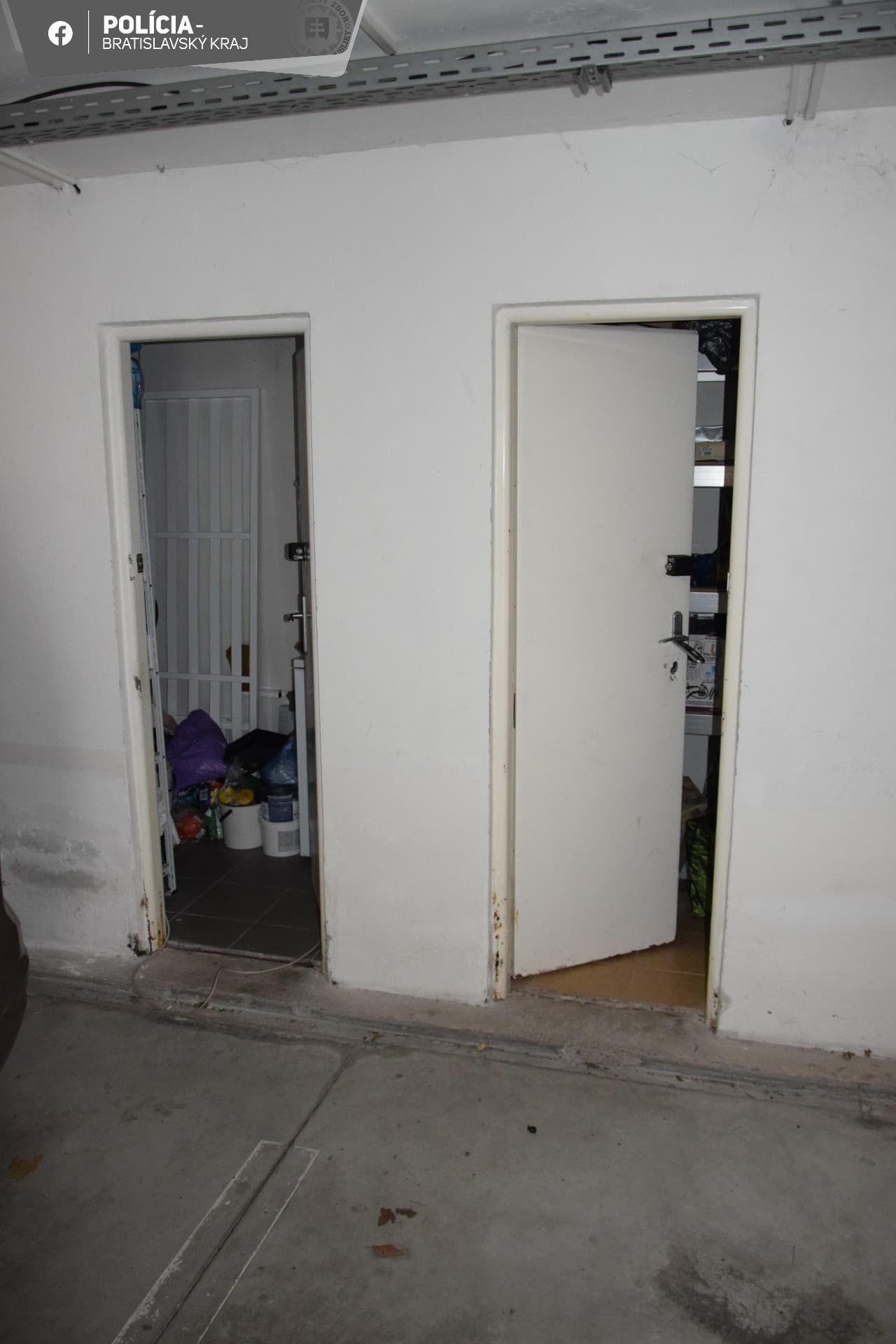 Policajti zaznamenali nárast prípadov krádeží vecí z pivničných priestorov bytových domov.