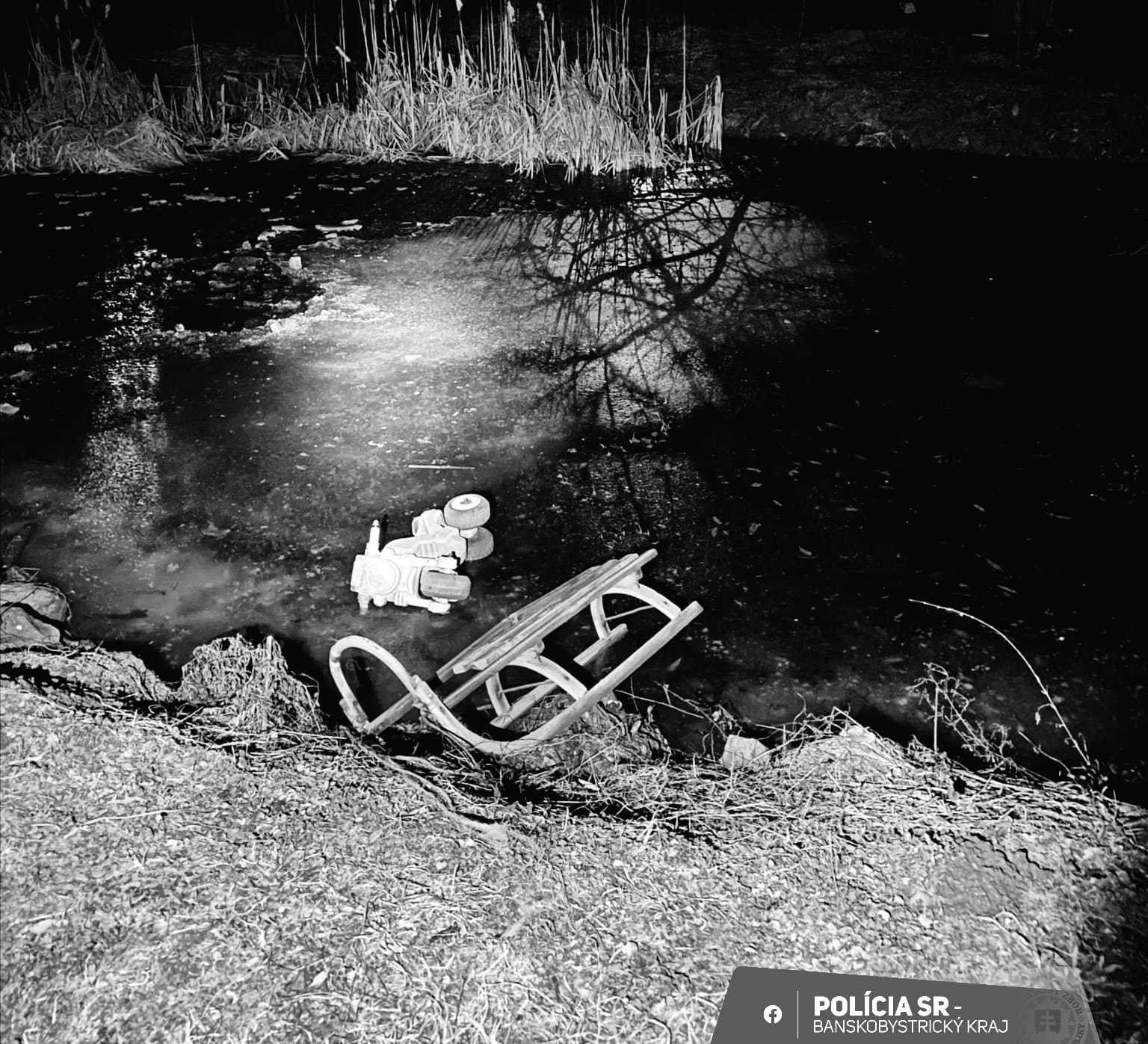 Plač, výčitky a zlomená