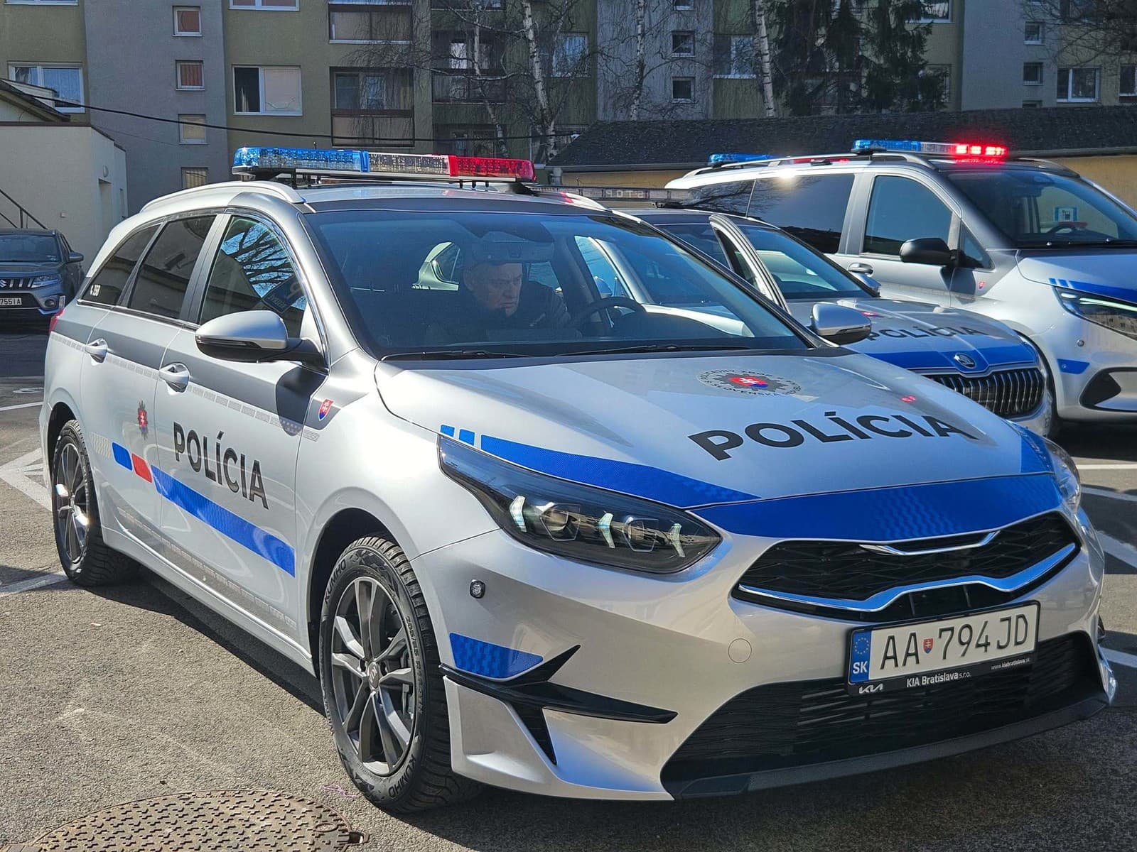 Slávnostné odhalenie, Šutaj Eštok