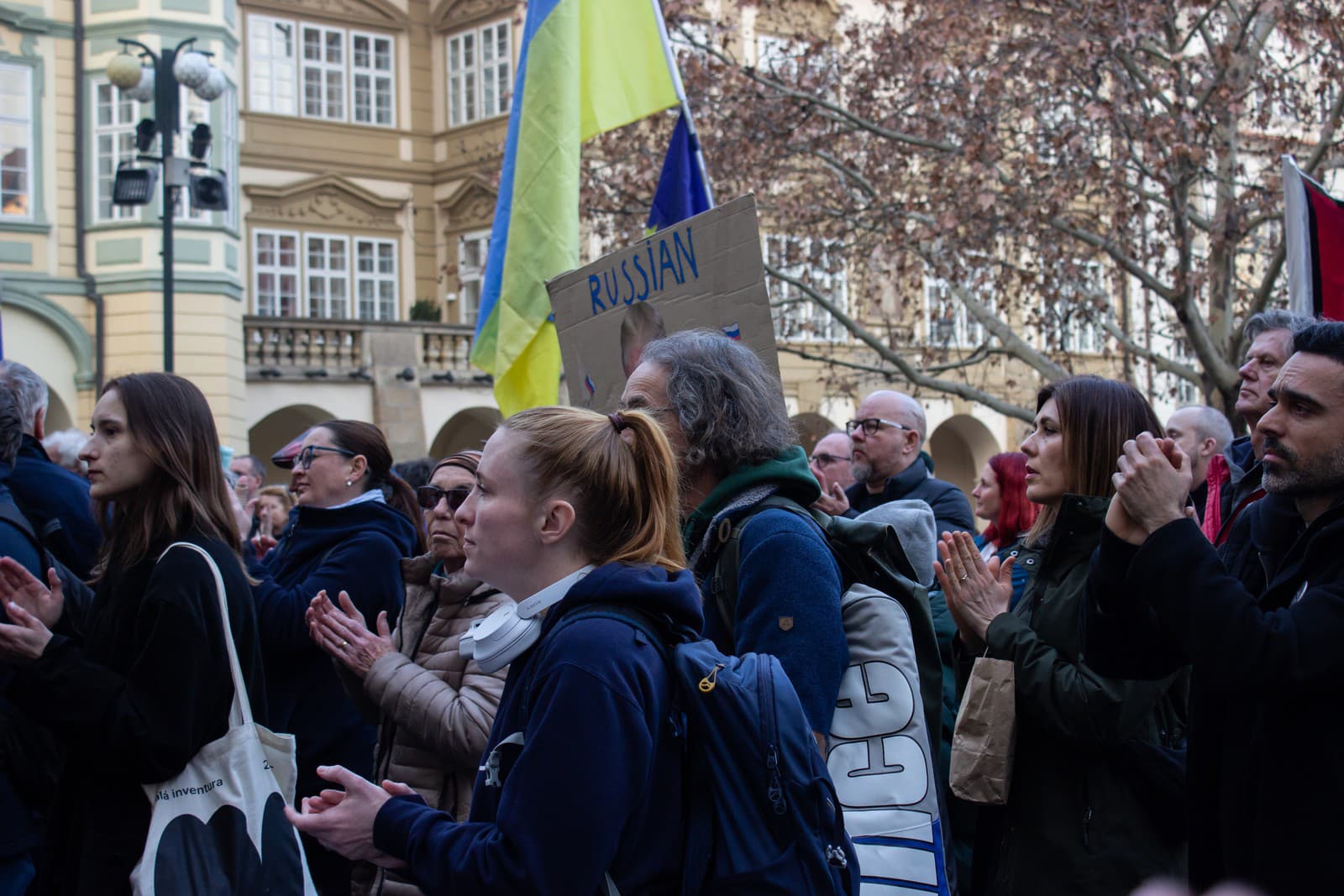 V Prahe ľudia protestovali