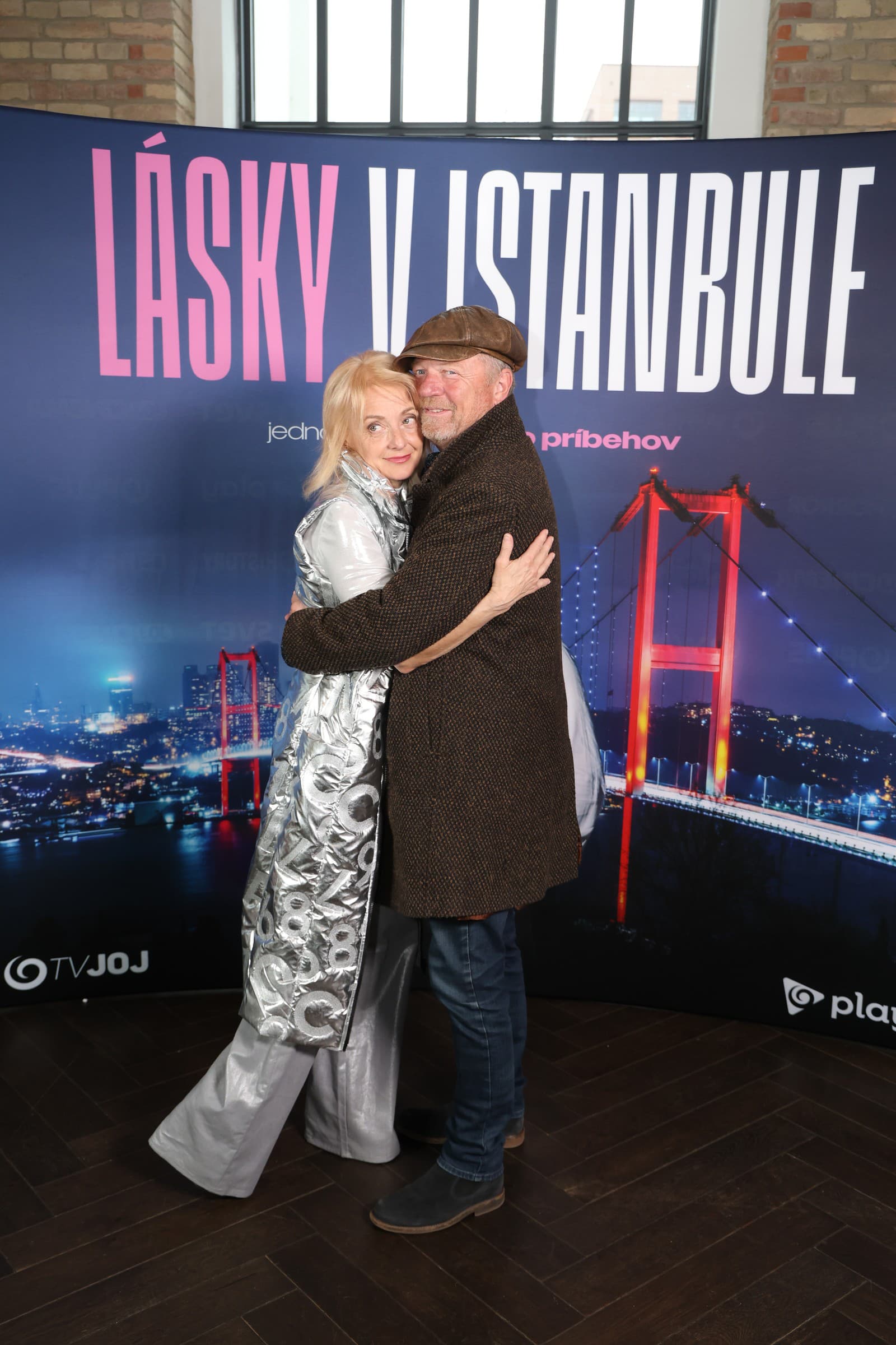 Lásky v Istanbule. Na snímke Veronika Žilková, Maroš Kramár