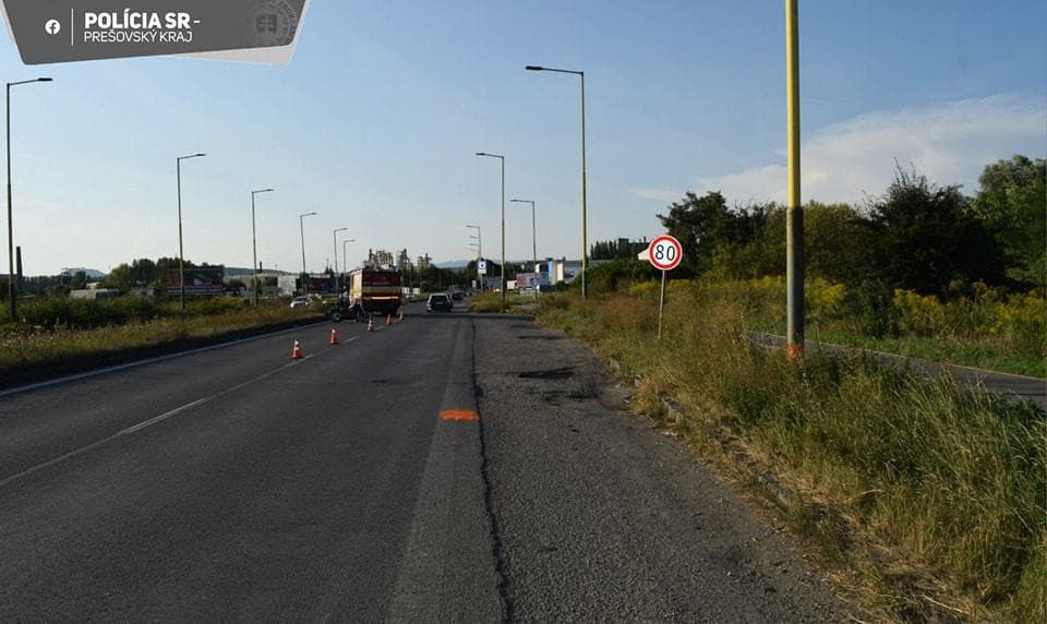 Motocyklista havaroval pri vyhýbaní