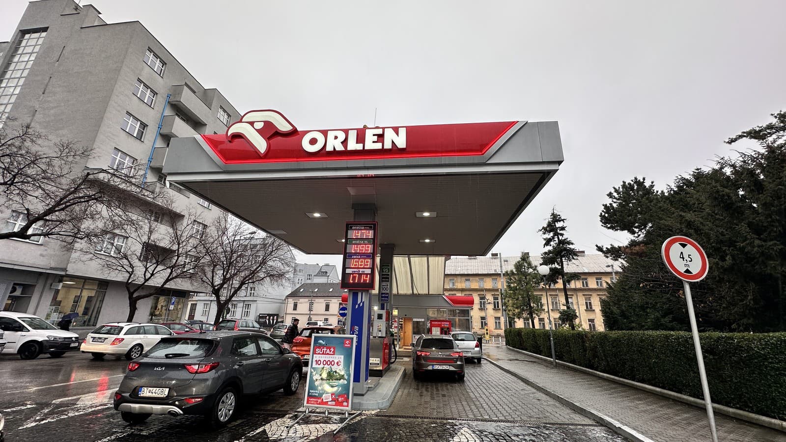 Dvojnásobné zlacňovanie na čerpacích