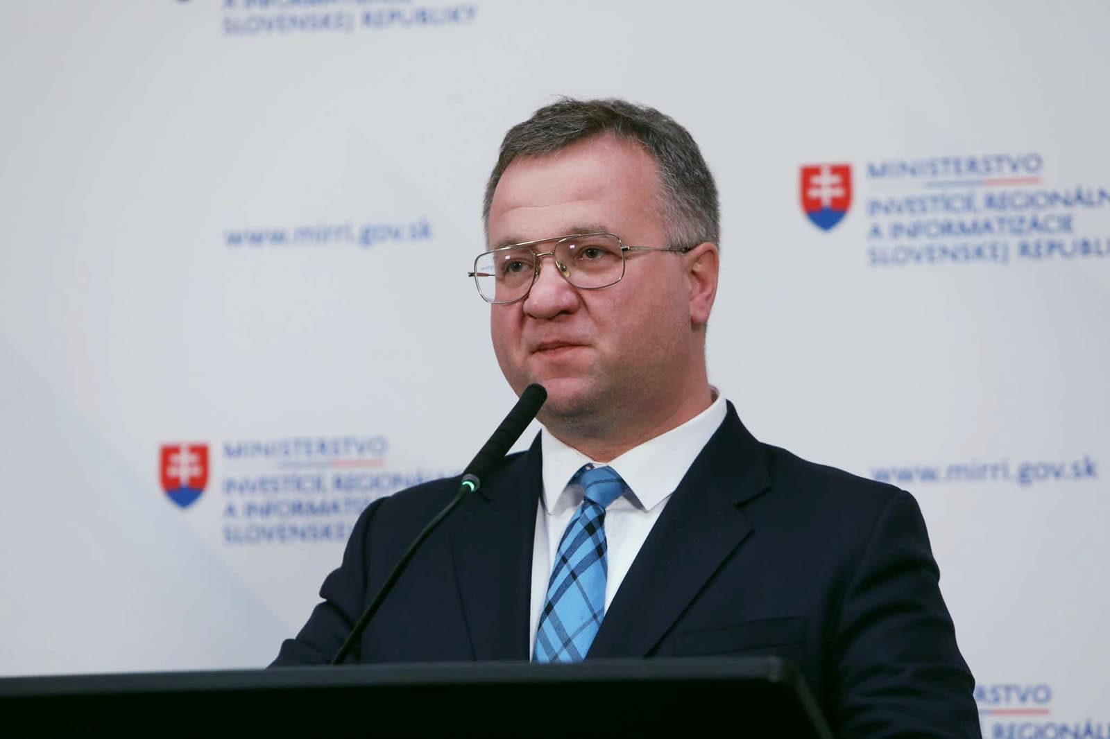 Informačný chaos v konsolidácii: