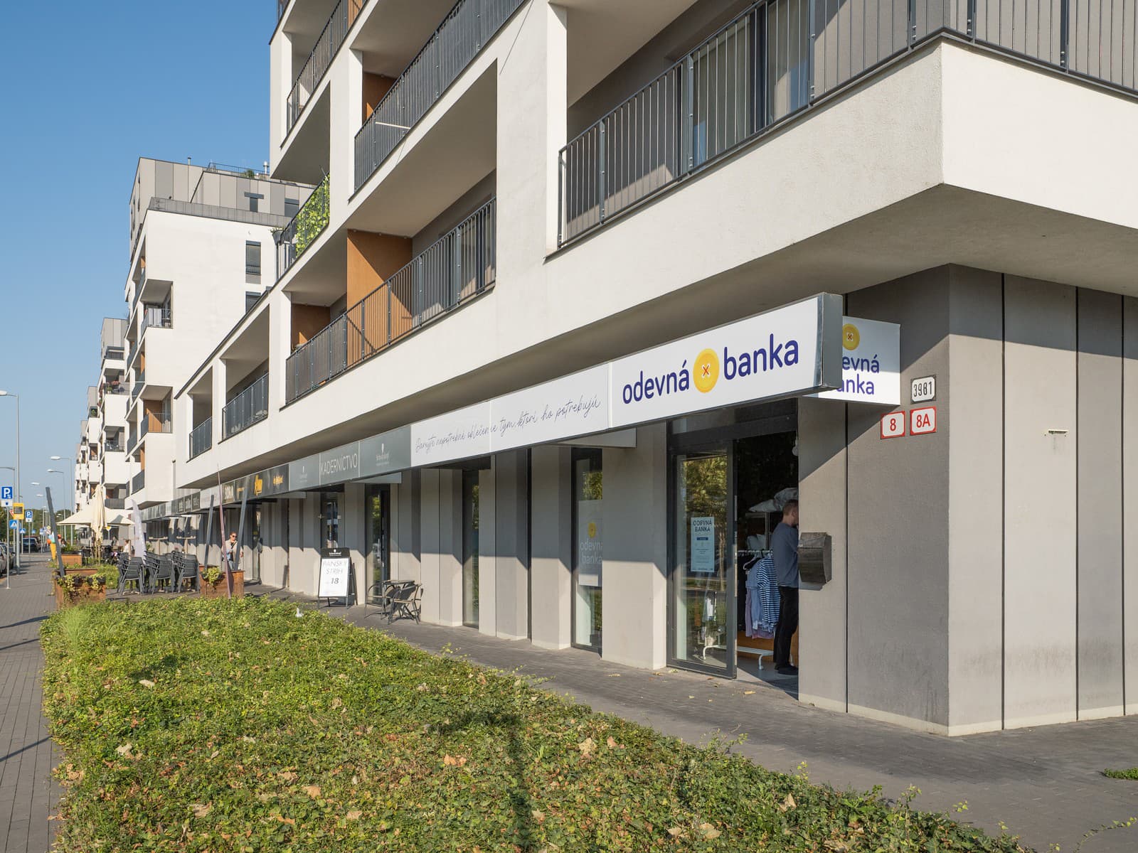 Obrovský dopyt po materiálnej