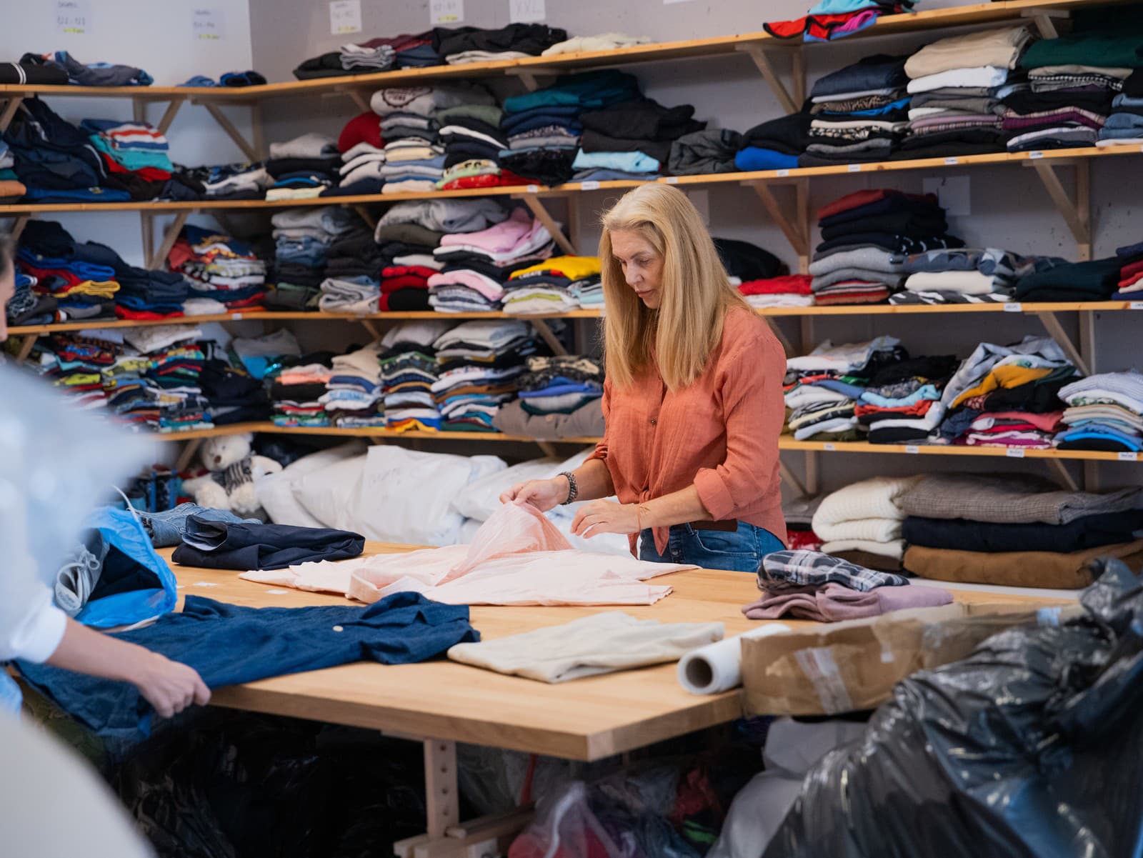 Obrovský dopyt po materiálnej